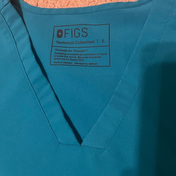 Limited Edition FIGS Teal Scrubs - Picture 4 of 9